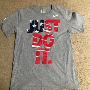 Nike Heather Gray Athletic Tee